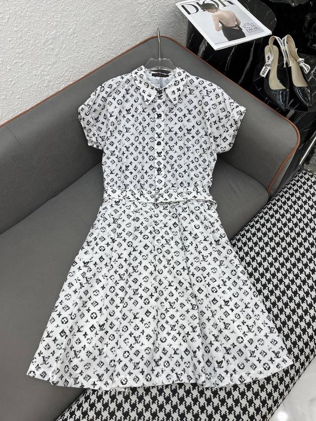 Louis Vuitto* 25Ss new style small flying sleeve dress old flower print fabric d