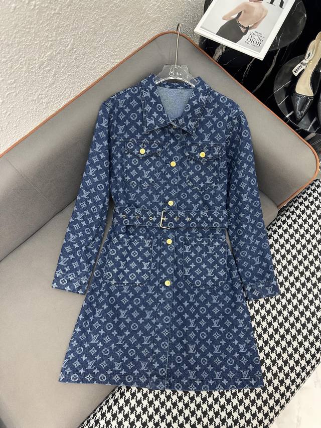 Louis Vuitto* 25Ss new denim dress with monogram jacquard decoration and matchin