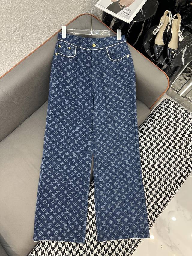 Louis Vuitto* 25Ss new wide-leg jeans with denim monogram jacquard decoration, f