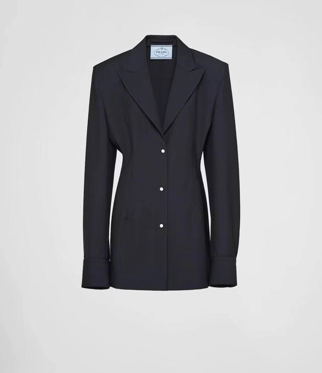 2972 Shirt-style suit with removable shoulder pads Boyfriend-style suit The tail