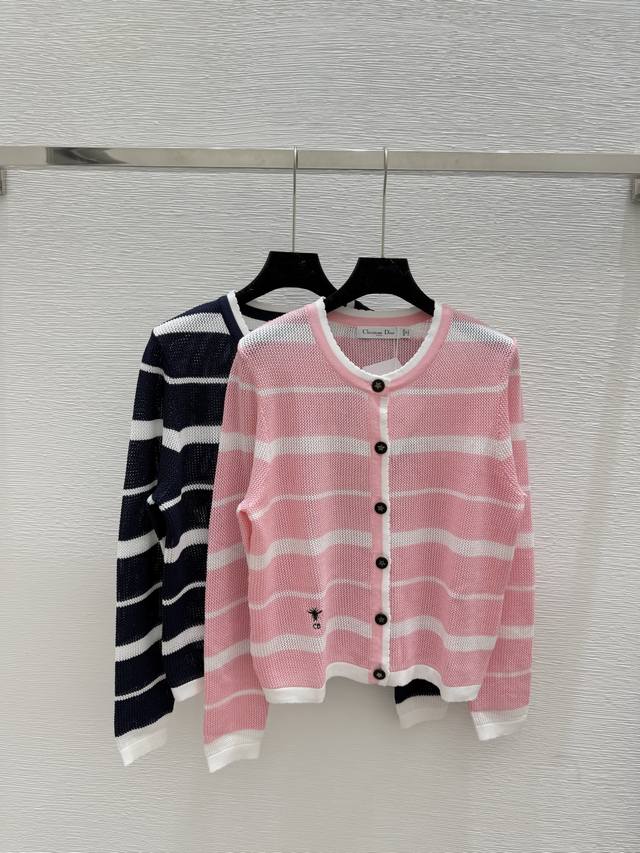 D's early autumn new striped hollow knitted long-sleeved cardigan Color: Pink Ro