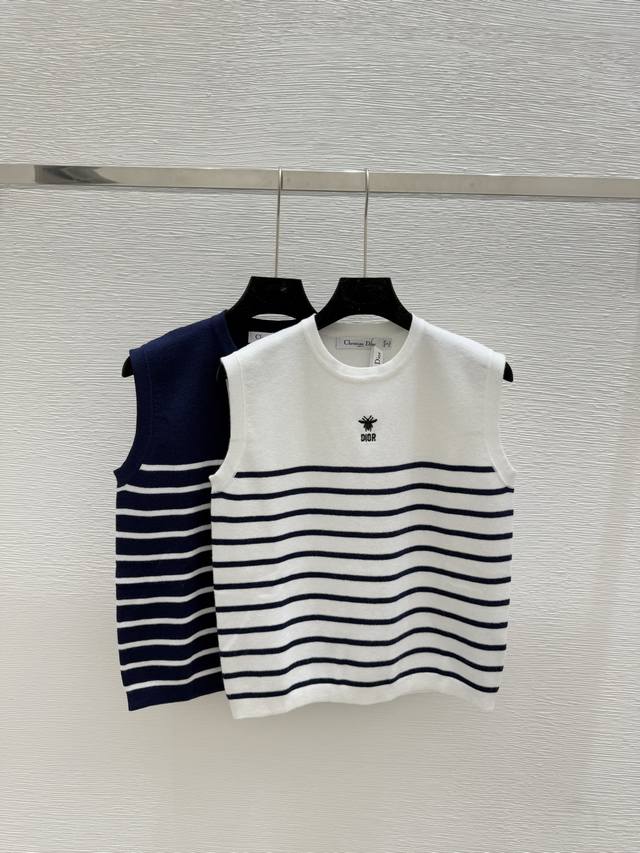 D's new summer striped round neck knitted vest Color: White Royal Blue Size: 36.