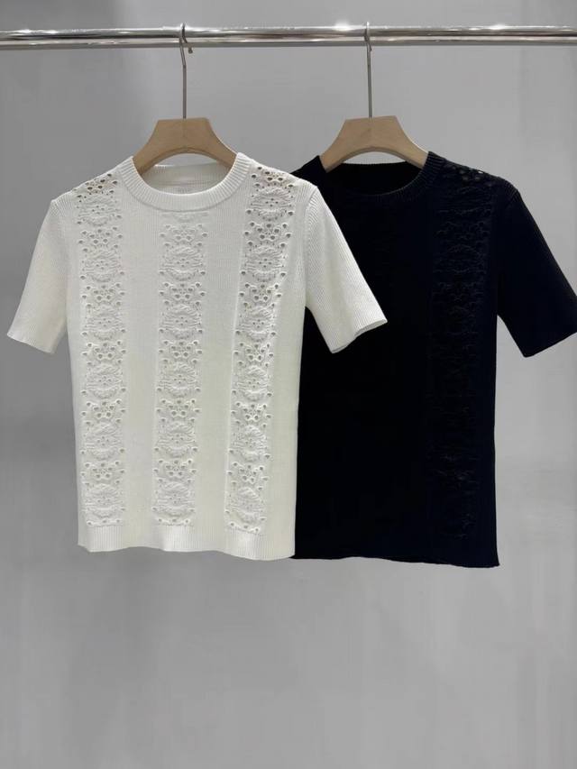 New Chanel 25 new double C Logo hollow floral short-sleeved sweater Size: Sml D