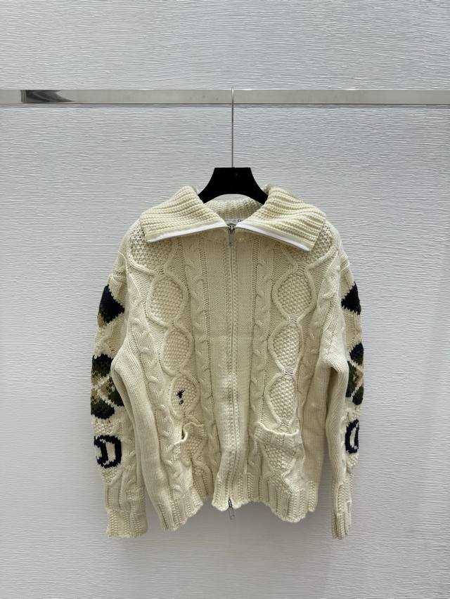 D's early autumn new style letter crochet lapel knitted long-sleeved cardigan Co