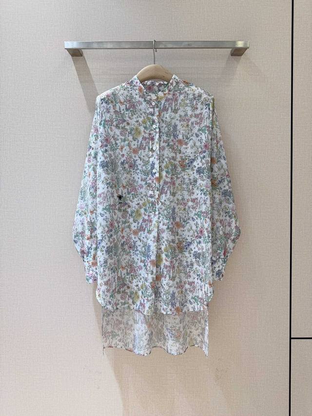 Dio*R's new colorful wildflower series top The colorful wildflower print pattern