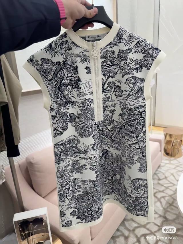 25 New high-end five-pointed star forest zoo dress fashionable and versatile cla