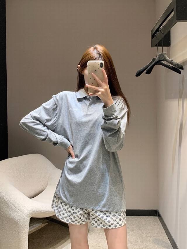 Miu25 early autumn new micro-logo embroidery cotton long-sleeved Polo gray cotto