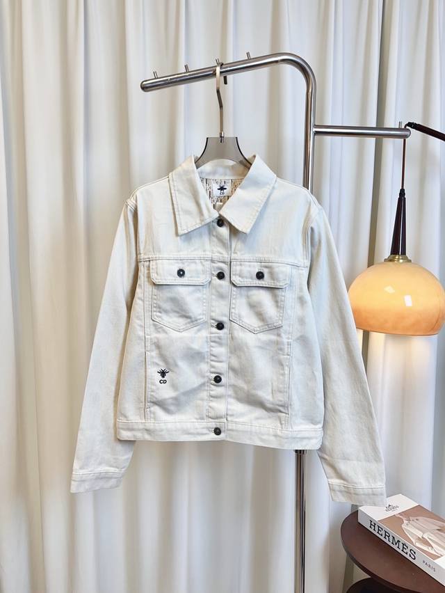 Di**New embroidered logo denim jacket, customized pure cotton washed denim fabri