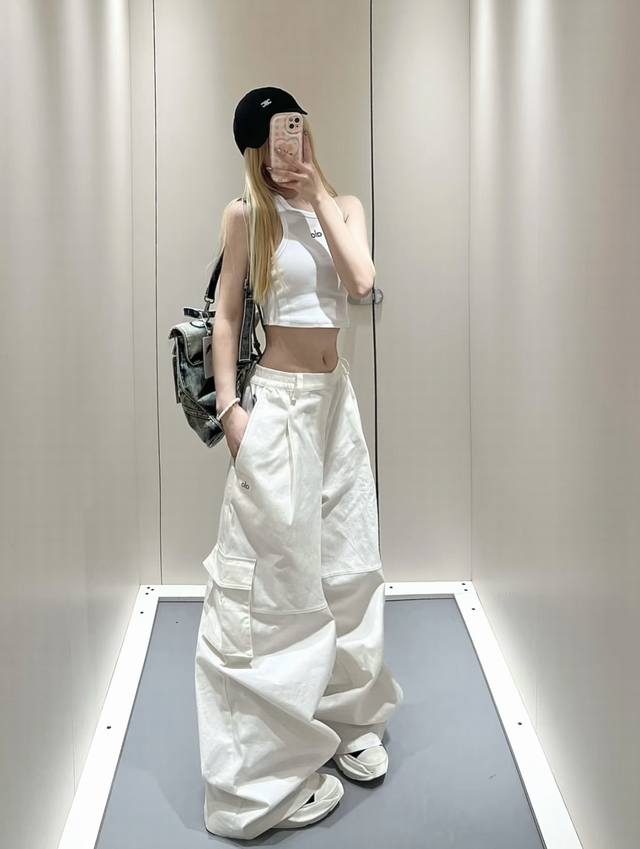New Latest Alo 25New Elastic Waist Loose Overalls Color: Black and White Size: