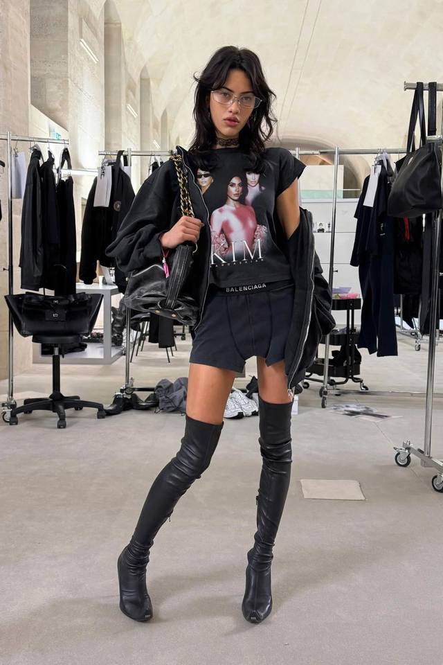 New 25New Kardashian joint printed T-shirt Size: Sml DDD