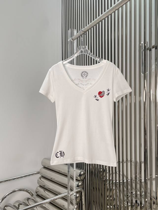 Real photos latest Ch 25New Crowe V-neck embroidered short-sleeved T-shirt Size: