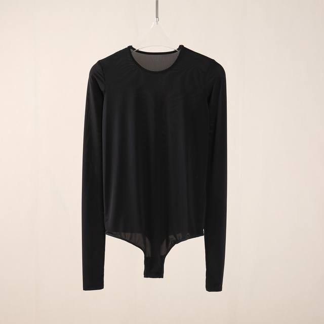 25Ss Spring and Summer Ward Robe Nyc Jennie and Rose same style pearlescent jump