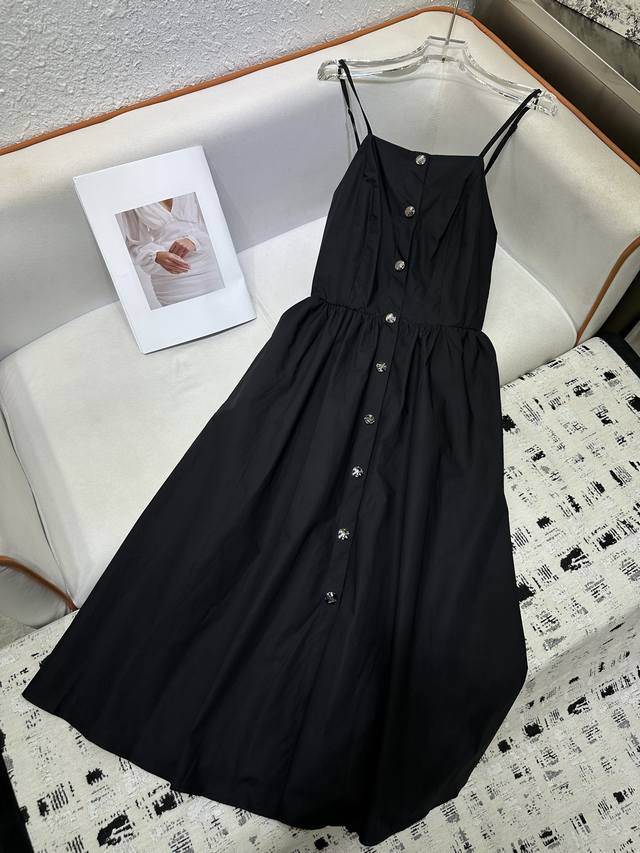 Prad* 25Ss new suspender dress with button-down trim, slimming and elegant, two