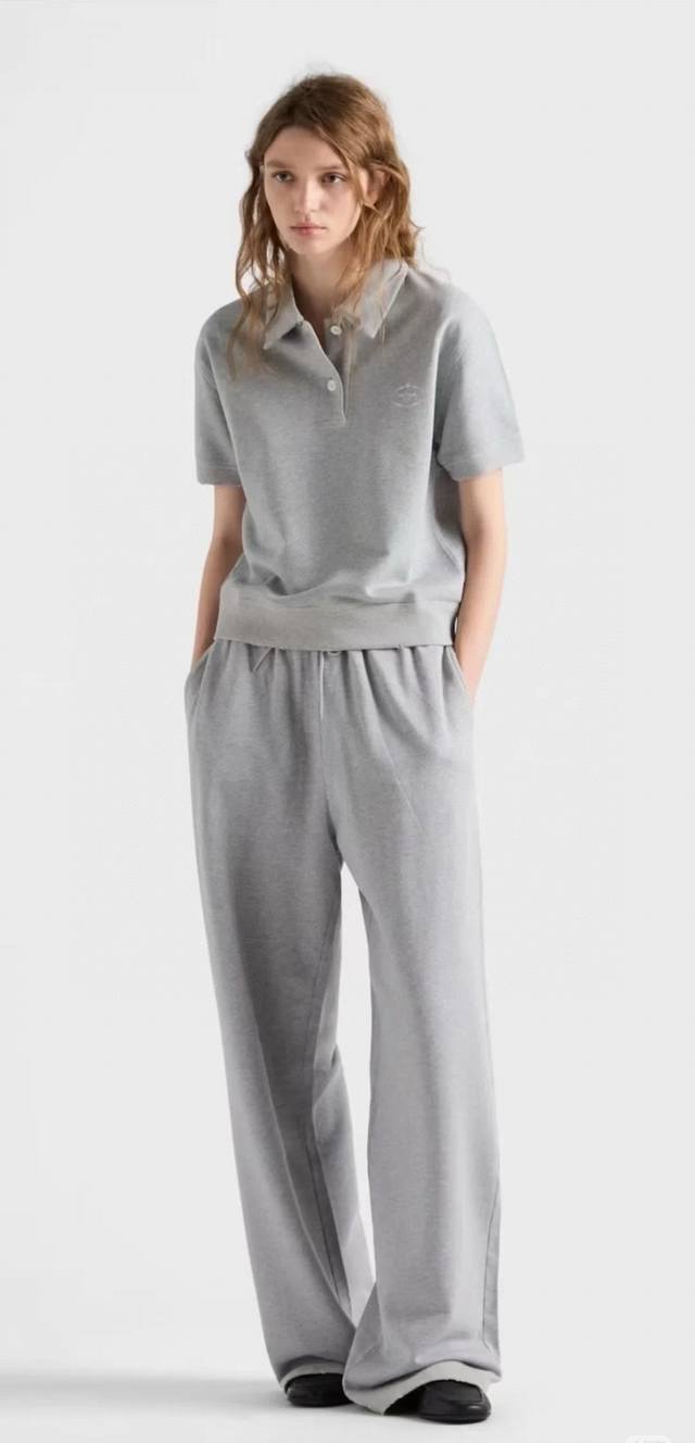 Prada 25 autumn and winter new style drawstring casual sweatshirt and sweatpants