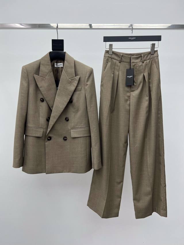 Saint Lauren*Light brown suit set25 show style celebrity styleDouble-breasted si