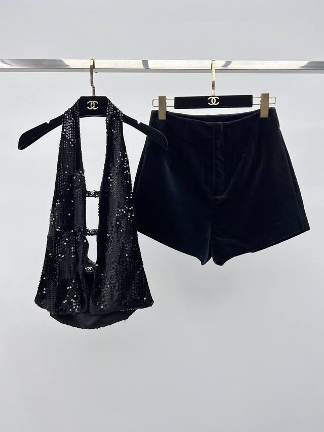 Chane* Sequined Velvet Halter Neck Vest Set Uniquely designed hollowed-out halte