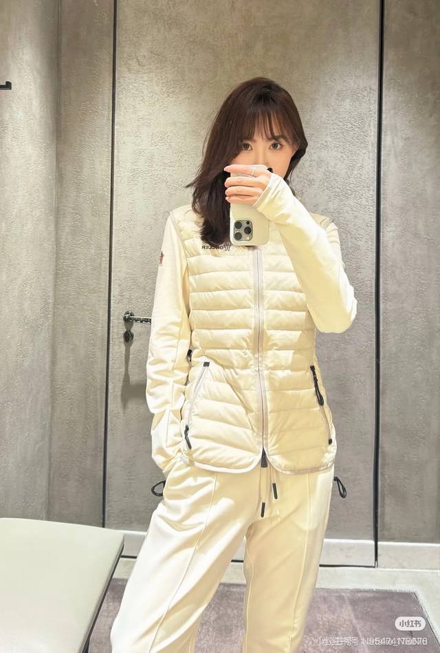 Original Mo.....2025 Early Fall/Winter Collection, new hooded, patchwork knit s