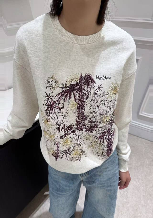 Original Max 2025 new style fashion casual sweatshirt, using the most advanced