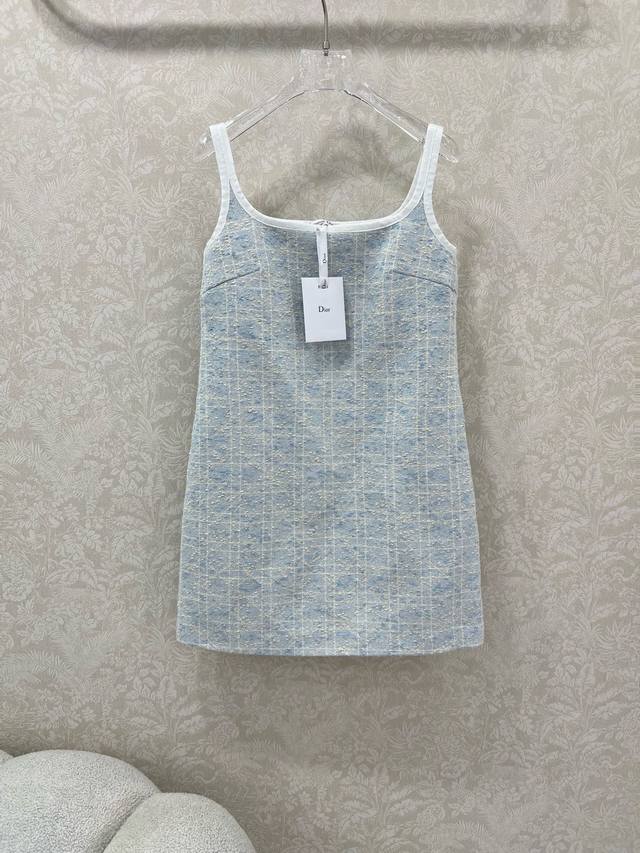 Dio*25's new fall/winter rattan check vest dress in macaron colors is now availa