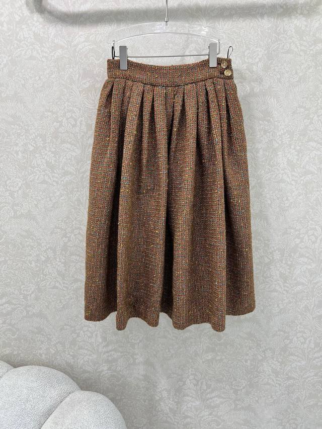 Chan*L25 Heavy-duty high-end version with 100% silk lining. Imported wool tweed