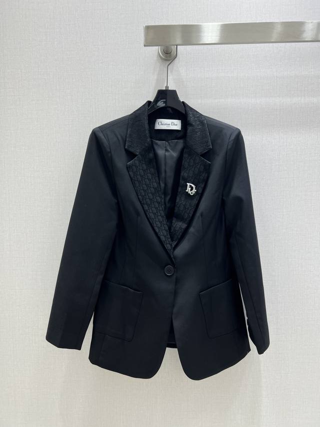 Highly recommend Dio*'s 2025 new blazer with brooch