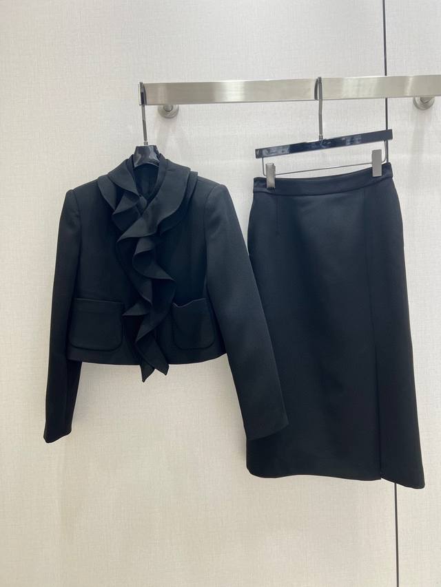 Highly recommend Dio's 2025 new ruffled blazer