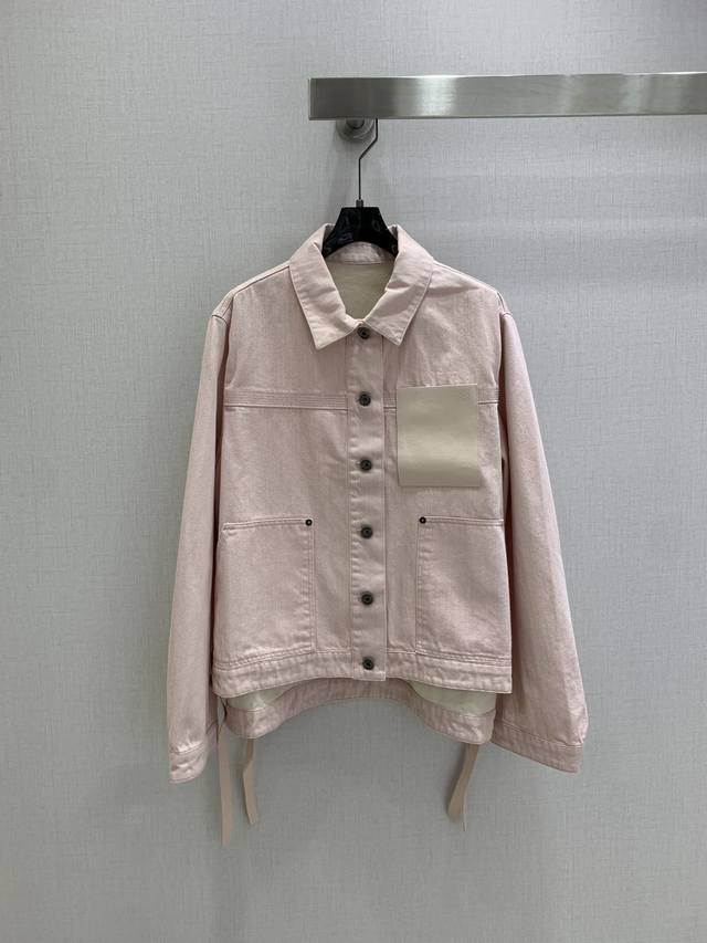 Highly recommend Loew*'s 2025 new style! This distressed two-tone green denim la