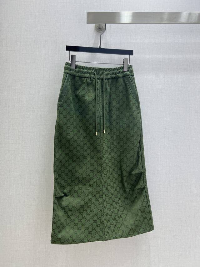 Highly recommend Gu* 2025 new classic jacquard casual skirt, high-end handmade