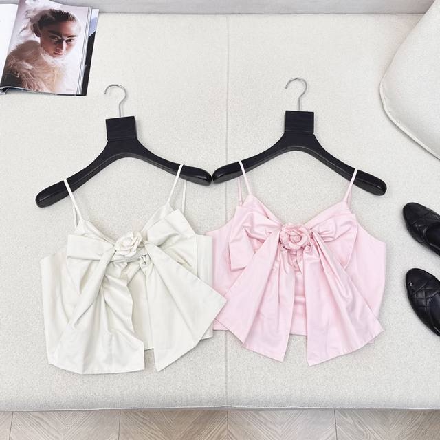 Exclusive C 25Ss latest autumn and winter Coco girls wear two-piece suit camelli