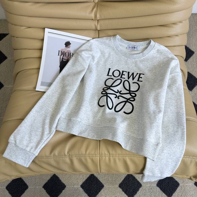 New fall/winter 25Ss ~Loe Dopamine short sweatshirt is so pretty! Casual and fa