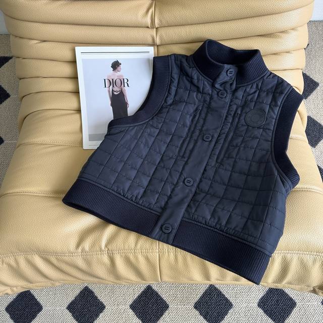 Autumn/Winter new style 25Ss ~ H's threaded patchwork quilted vest jacket, which