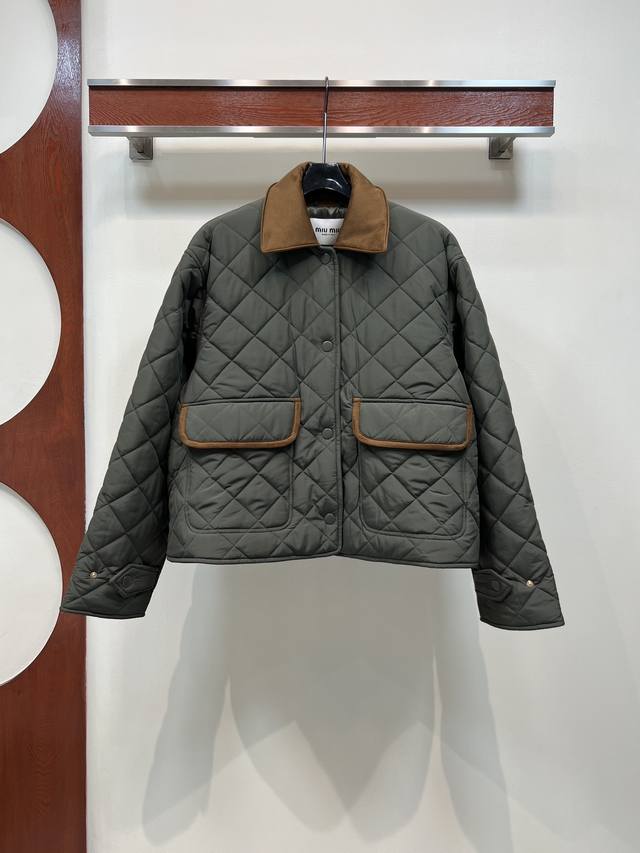 Miu's new military green cotton jacket for early autumn 2025 is exquisitely craf