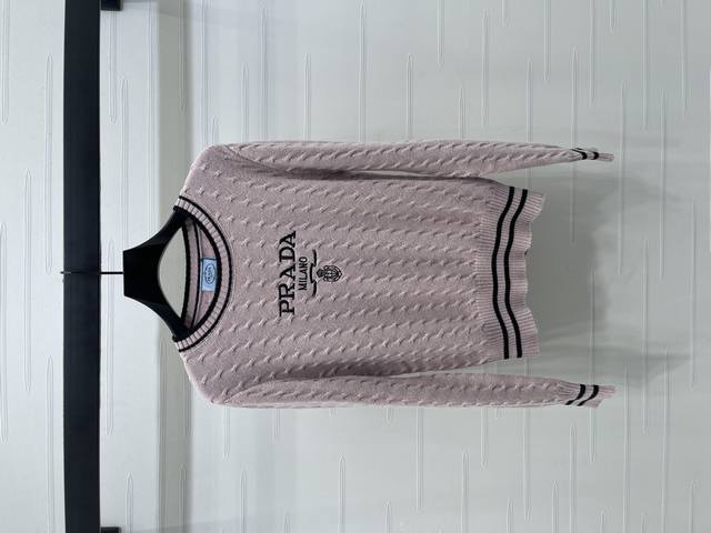 New, original, high-quality, Prad* 2025 Early Fall collection! Crew-neck cable-
