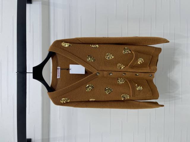 New, original, high-quality, Valentin* 2025 Early Fall collection! Heart-shaped