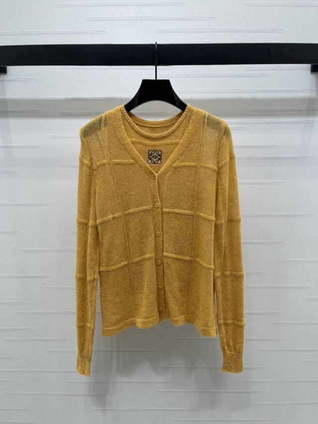 New, original, high-end quality, Loew* 2025 Early Fall collection! Knitted two-