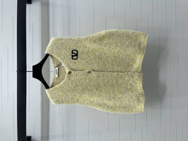 New, original, high-quality, Valentin* 2025 Early Fall collection! Knitted vest