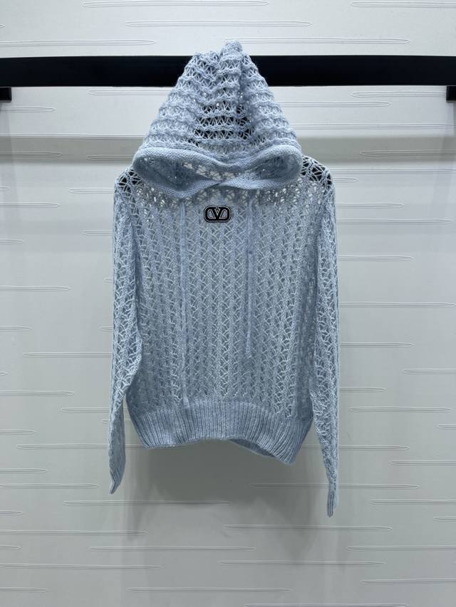 New, original, high-quality Valentin* 2025 Early Fall collection! Hollow hooded