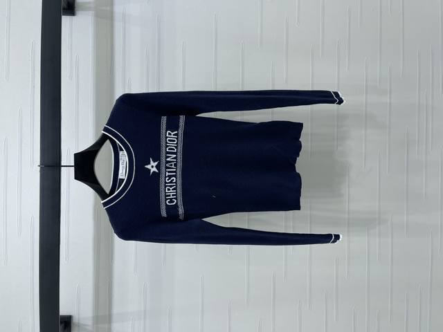 New, original, high-end quality, Dio* 2025 Early Fall collection! Long-sleeved