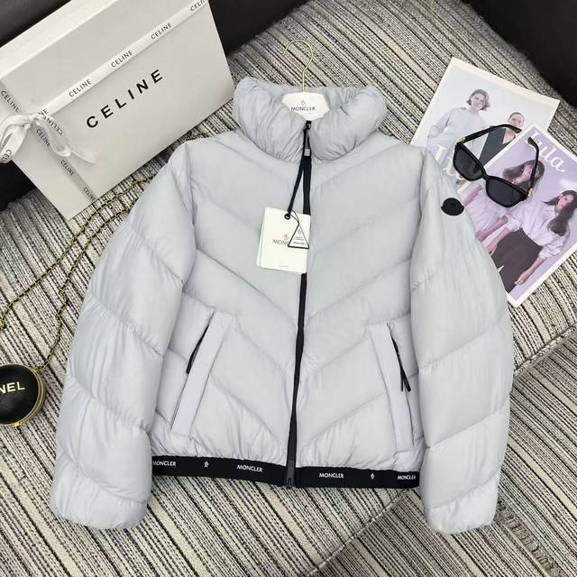 Highly recommend the 25th year early autumn and winter series Mon* new style sta