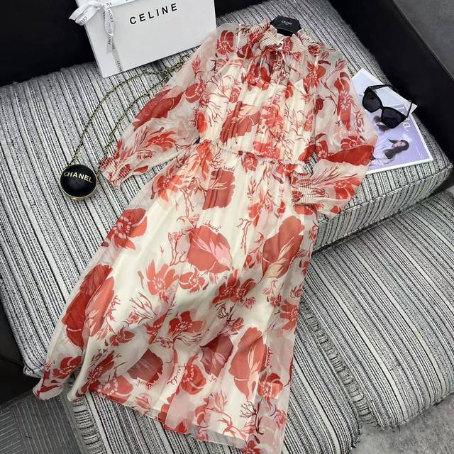 Strongly recommend the 25th year early autumn series Fend* new style printed lon