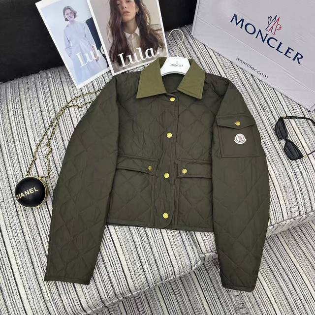 Highly recommend this Mon* new diamond quilted padded short jacket from the 202