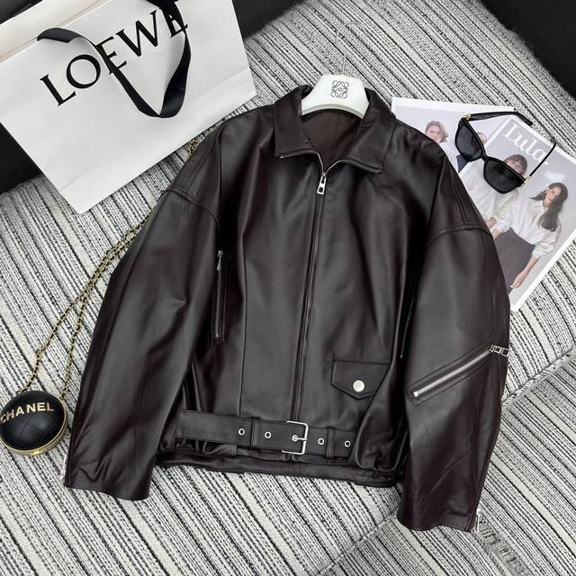 Highly recommend the 25th year early autumn series Loe* new lambskin stand colla