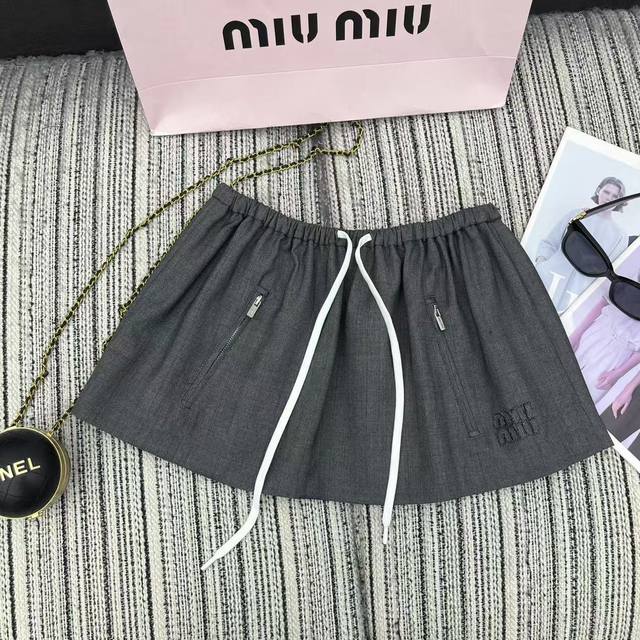 Highly recommend the 25th year early autumn series Miu* new style plaid elastic