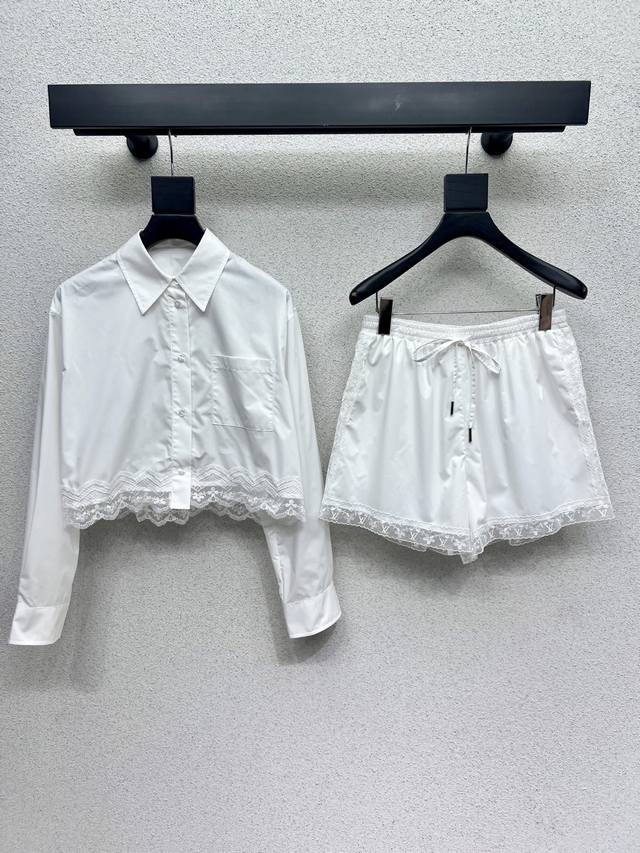 L's short shirt and shorts set is stylish, low-key, and luxurious! The style is