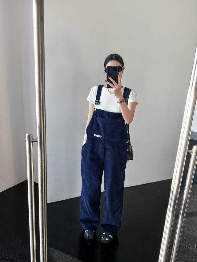 No Name New New Acne Studios corduroy overalls, playful and cute age-reducing mu
