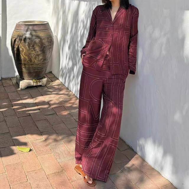 Satin pajamas for women, geometric maze print, high-end home wear, lazy style,
