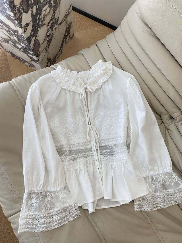 25Pf Designed waist-hugging lace ruffled mid-sleeve blouse with large embroidere