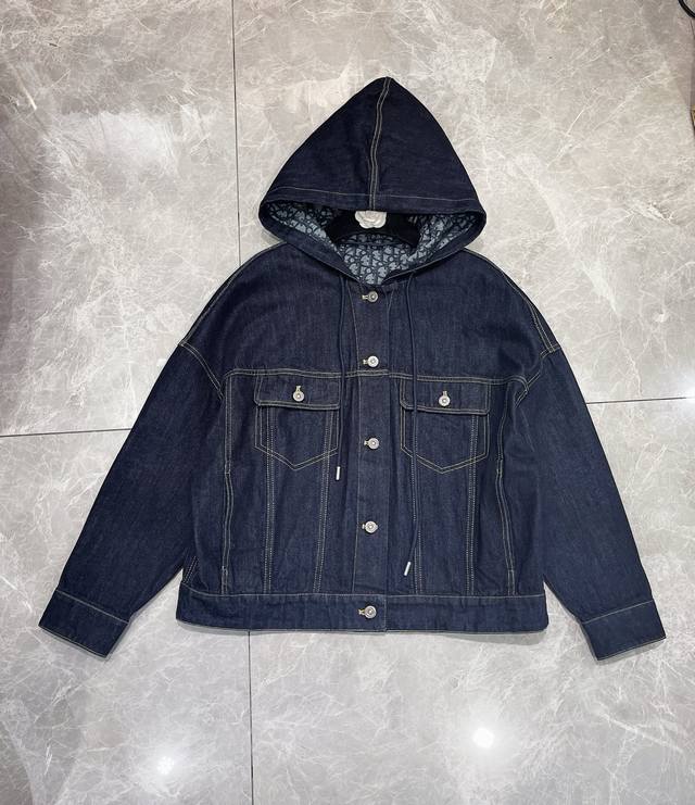 New Arrival ~ Exclusive couture denim jacket, debuting at 25Aw. Dio*'s exclusiv