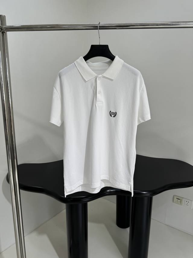 Laurel Classic's new fitted pique cotton Polo T-shirt, slim fit. Made from exclu
