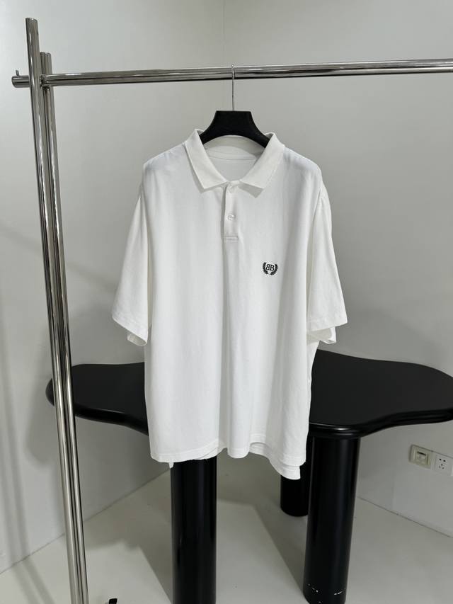 Laurel Classic's new pique cotton Polo T-shirt. Contoured silhouette. DDD. Made